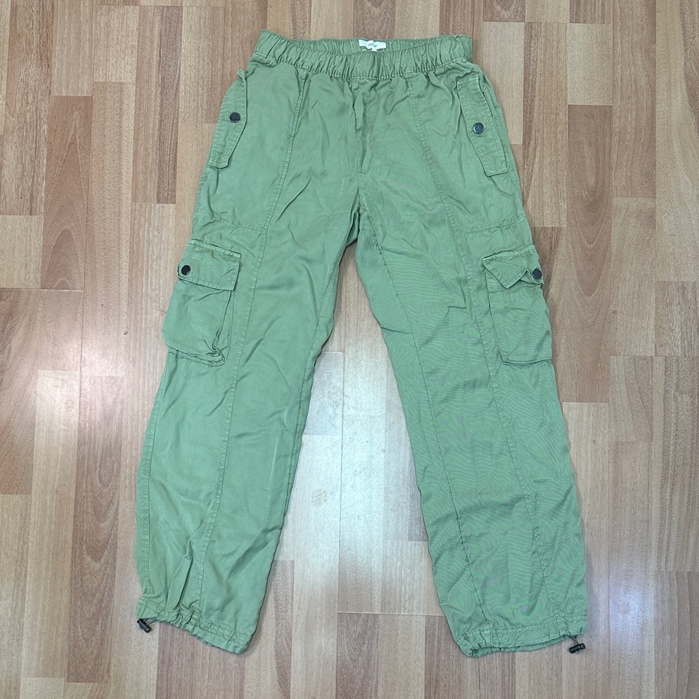 Women’s XS C&C California Green Pants
